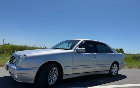 Mercedes-Benz E-Класс, 2000 год, 540 000 рублей, 9 фотография
