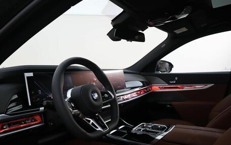 BMW 7 серия, 2025 год, 17 990 000 рублей, 8 фотография