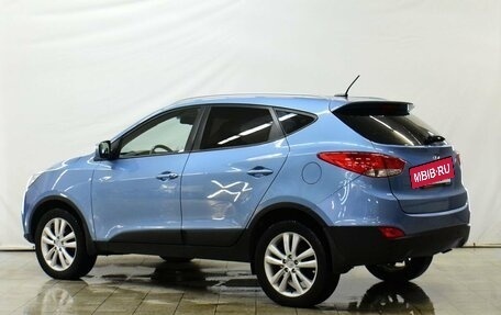 Hyundai ix35 I рестайлинг, 2011 год, 999 000 рублей, 2 фотография