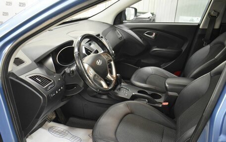 Hyundai ix35 I рестайлинг, 2011 год, 999 000 рублей, 10 фотография