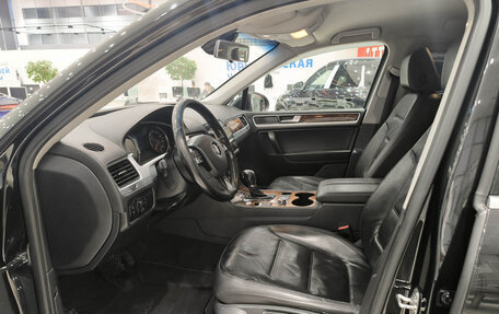 Volkswagen Touareg III, 2013 год, 2 049 000 рублей, 20 фотография