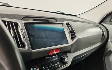 KIA Sportage III, 2011 год, 899 000 рублей, 15 фотография
