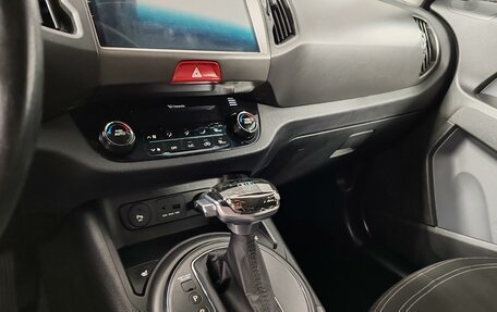 KIA Sportage III, 2011 год, 899 000 рублей, 20 фотография