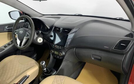 Hyundai Solaris II рестайлинг, 2011 год, 504 300 рублей, 14 фотография