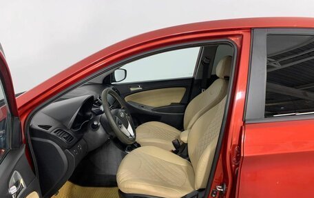 Hyundai Solaris II рестайлинг, 2011 год, 504 300 рублей, 16 фотография