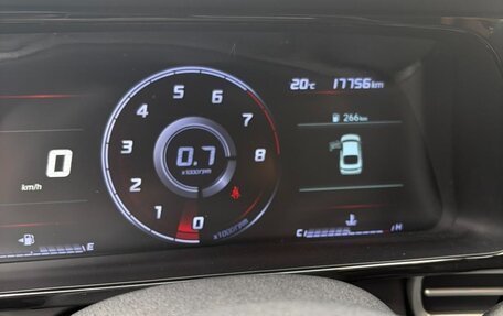 Hyundai Elantra, 2023 год, 1 370 000 рублей, 9 фотография