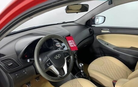 Hyundai Solaris II рестайлинг, 2011 год, 504 300 рублей, 17 фотография