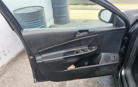Volkswagen Passat B6, 2005 год, 710 000 рублей, 16 фотография