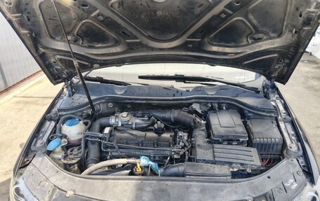 Volkswagen Passat B6, 2005 год, 710 000 рублей, 21 фотография