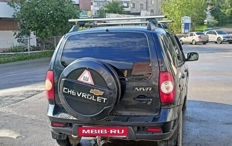 Chevrolet Niva I рестайлинг, 2013 год, 375 000 рублей, 3 фотография
