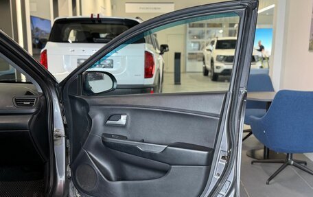 KIA Rio III рестайлинг, 2012 год, 900 000 рублей, 8 фотография
