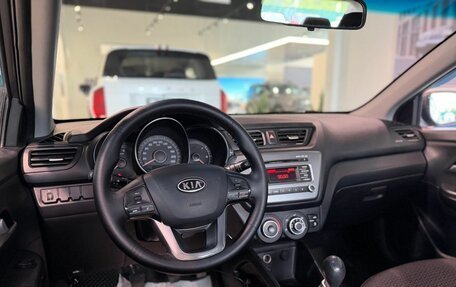 KIA Rio III рестайлинг, 2012 год, 900 000 рублей, 23 фотография