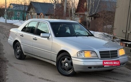 Mercedes-Benz C-Класс, 1995 год, 510 000 рублей, 2 фотография
