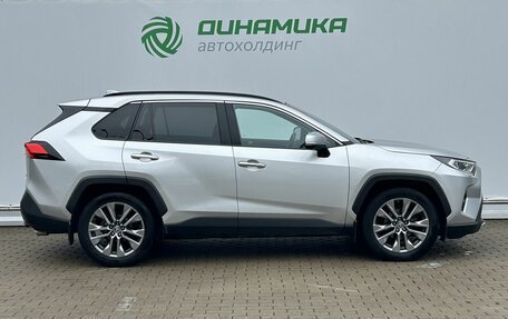 Toyota RAV4, 2020 год, 2 970 000 рублей, 4 фотография