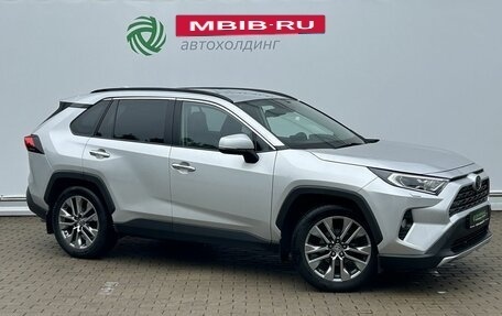 Toyota RAV4, 2020 год, 2 970 000 рублей, 3 фотография