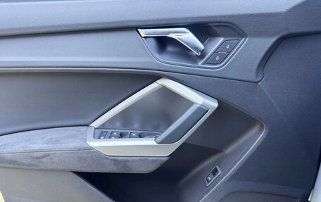 Audi Q3, 2023 год, 2 570 000 рублей, 21 фотография