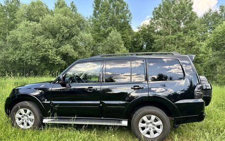 Mitsubishi Pajero IV, 2015 год, 2 800 000 рублей, 5 фотография