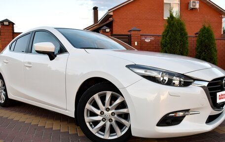 Mazda 3, 2018 год, 1 995 000 рублей, 1 фотография
