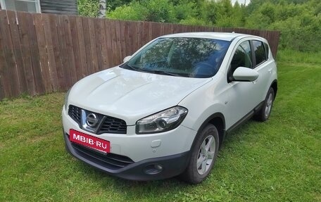 Nissan Qashqai, 2010 год, 1 050 000 рублей, 1 фотография