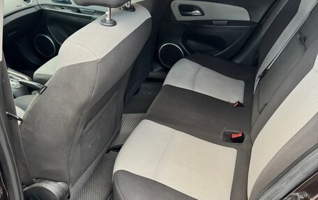 Chevrolet Cruze II, 2015 год, 899 999 рублей, 18 фотография