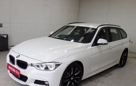 BMW 3 серия, 2018 год, 1 677 000 рублей, 3 фотография