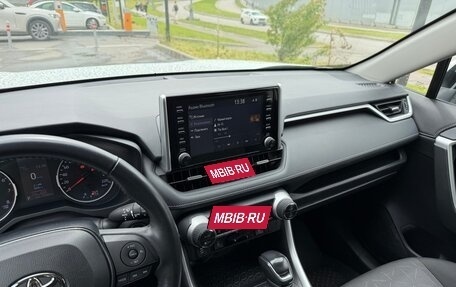 Toyota RAV4, 2020 год, 3 190 000 рублей, 25 фотография