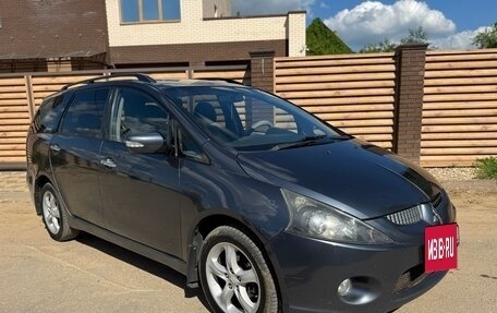 Mitsubishi Grandis, 2005 год, 660 000 рублей, 3 фотография