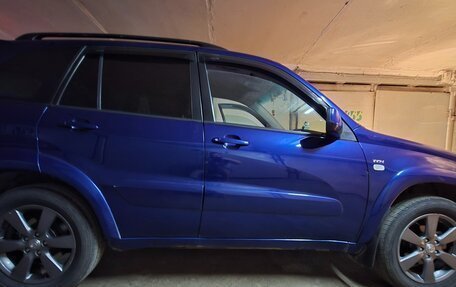 Toyota RAV4, 2004 год, 950 000 рублей, 11 фотография
