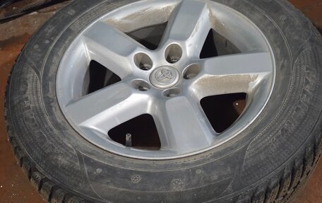 Toyota RAV4, 2004 год, 950 000 рублей, 13 фотография