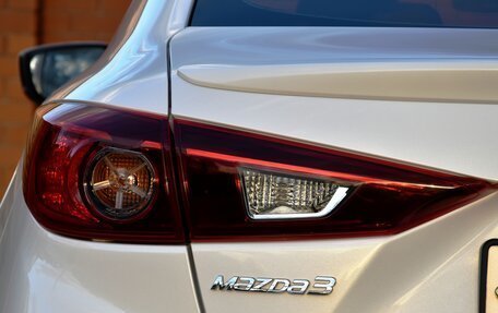 Mazda 3, 2018 год, 1 995 000 рублей, 5 фотография