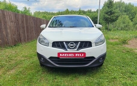 Nissan Qashqai, 2010 год, 1 050 000 рублей, 2 фотография