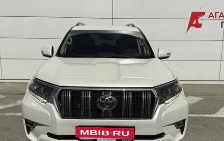 Toyota Land Cruiser Prado 150 рестайлинг 2, 2019 год, 4 620 000 рублей, 5 фотография