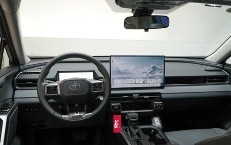 Toyota RAV4, 2026 год, 4 049 046 рублей, 6 фотография