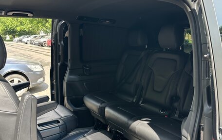 Mercedes-Benz V-Класс, 2019 год, 4 990 000 рублей, 7 фотография