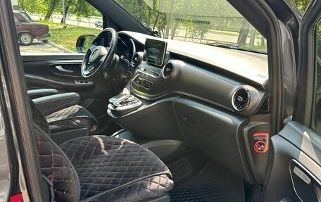 Mercedes-Benz V-Класс, 2019 год, 4 990 000 рублей, 5 фотография