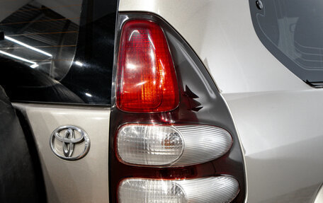Toyota Land Cruiser Prado 120 рестайлинг, 2004 год, 1 799 000 рублей, 9 фотография