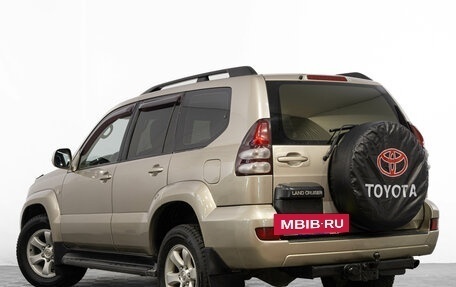 Toyota Land Cruiser Prado 120 рестайлинг, 2004 год, 1 799 000 рублей, 7 фотография