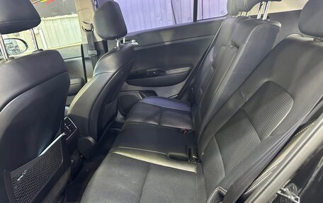 KIA Sportage IV рестайлинг, 2018 год, 2 350 000 рублей, 28 фотография
