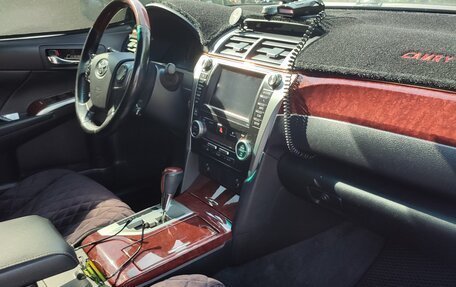 Toyota Camry, 2012 год, 1 550 000 рублей, 10 фотография