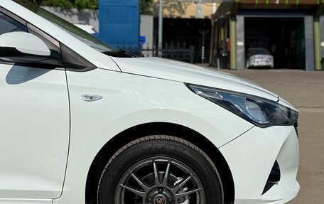 Hyundai Solaris II рестайлинг, 2020 год, 1 070 000 рублей, 14 фотография