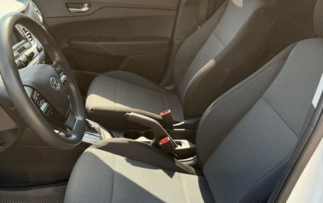 Hyundai Solaris II рестайлинг, 2020 год, 1 070 000 рублей, 17 фотография