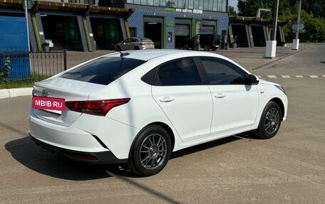 Hyundai Solaris II рестайлинг, 2020 год, 1 070 000 рублей, 7 фотография
