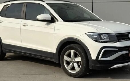 Volkswagen T-Cross I, 2022 год, 1 670 000 рублей, 2 фотография
