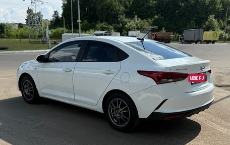 Hyundai Solaris II рестайлинг, 2020 год, 1 070 000 рублей, 10 фотография