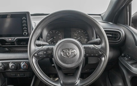Toyota Yaris, 2020 год, 1 149 000 рублей, 13 фотография