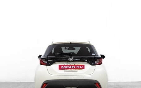 Toyota Yaris, 2020 год, 1 149 000 рублей, 6 фотография