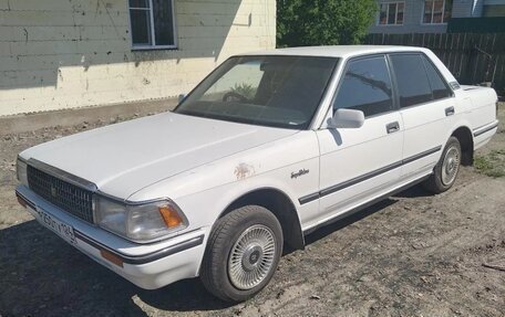 Toyota Crown, 1988 год, 380 000 рублей, 2 фотография