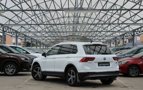 Volkswagen Tiguan II, 2017 год, 2 350 000 рублей, 3 фотография