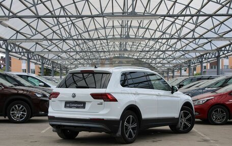 Volkswagen Tiguan II, 2017 год, 2 350 000 рублей, 5 фотография