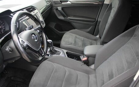 Volkswagen Tiguan II, 2017 год, 2 350 000 рублей, 13 фотография
